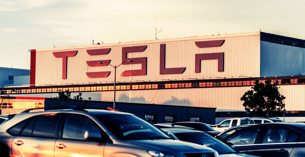 Political Leaders Invited Elon Musk to Set Up Tesla Plants in Their States